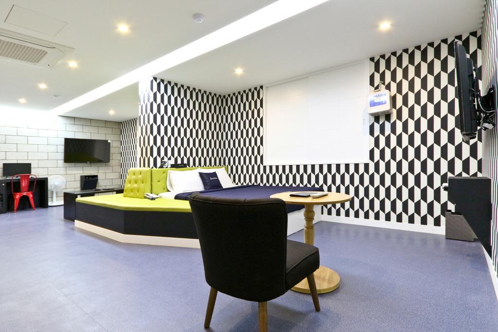 בוסאן Hotel Home חדר תמונה