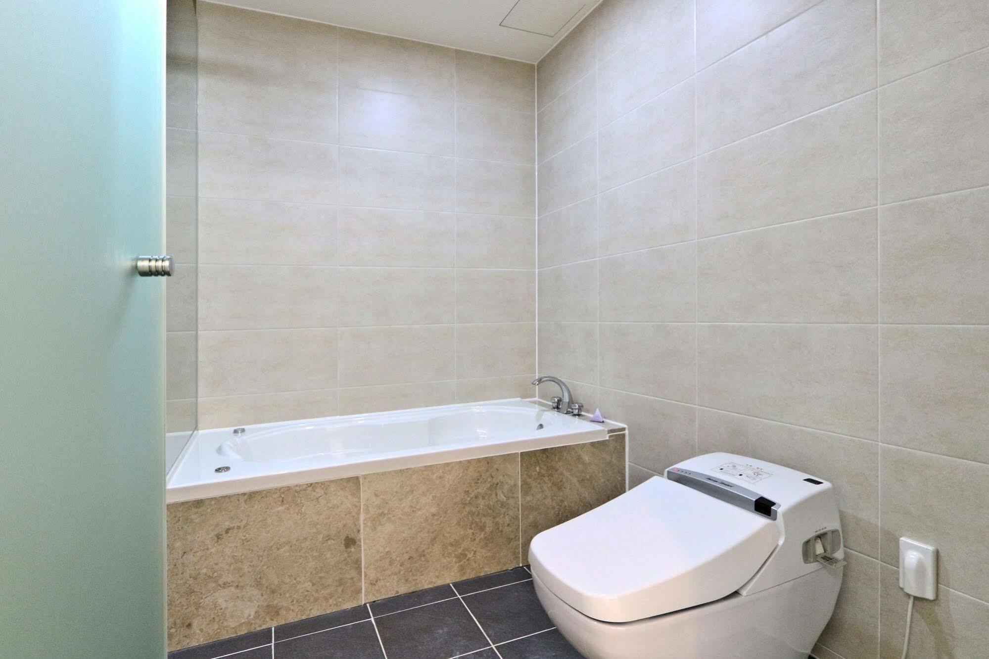 בוסאן Hotel Home מראה חיצוני תמונה